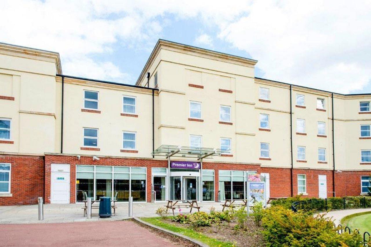 Premier Inn Stoke - Trentham Gardens Dış mekan fotoğraf