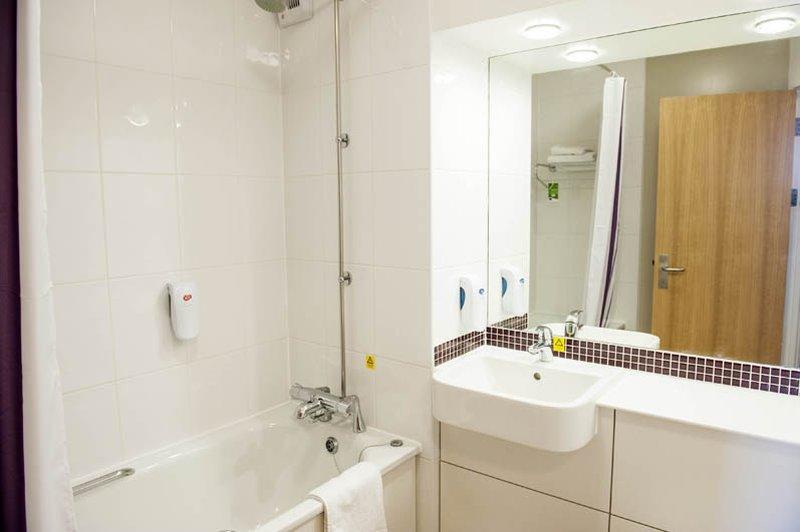 Premier Inn Stoke - Trentham Gardens Dış mekan fotoğraf